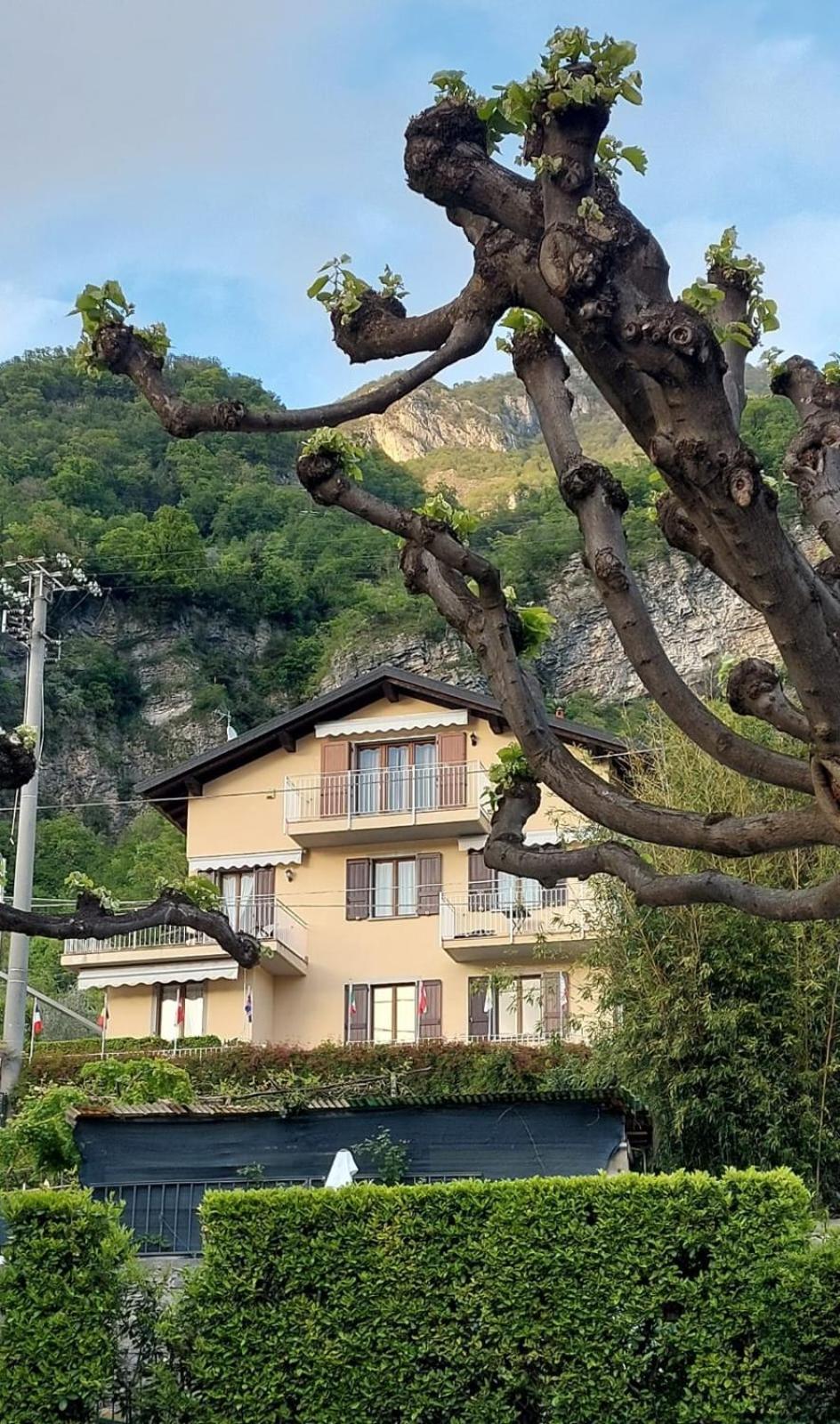B&B-Foresteria Casa Della Musica Lake Como แมนเดลโล เดล ลาริโอ ภายนอก รูปภาพ