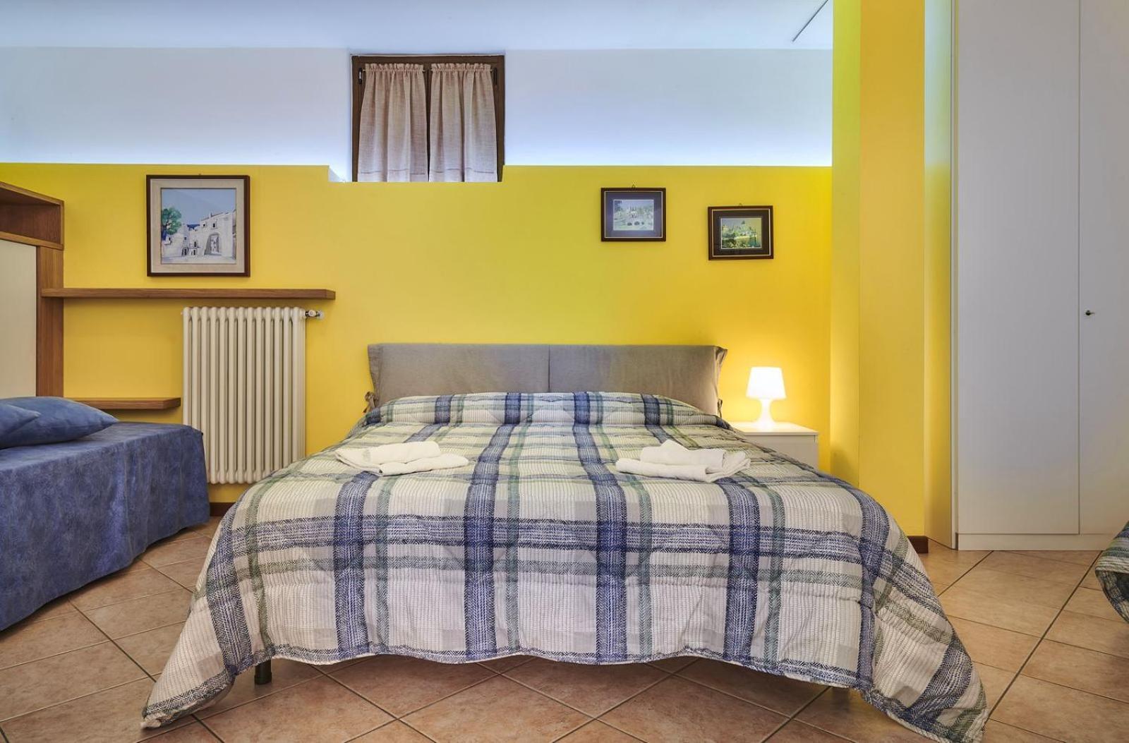 B&B-Foresteria Casa Della Musica Lake Como แมนเดลโล เดล ลาริโอ ห้อง รูปภาพ