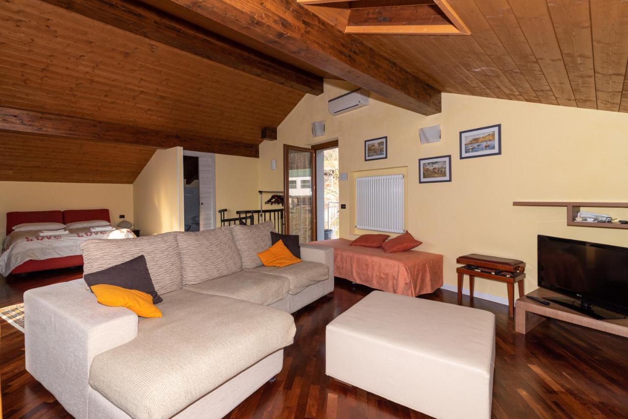 B&B-Foresteria Casa Della Musica Lake Como แมนเดลโล เดล ลาริโอ ภายนอก รูปภาพ